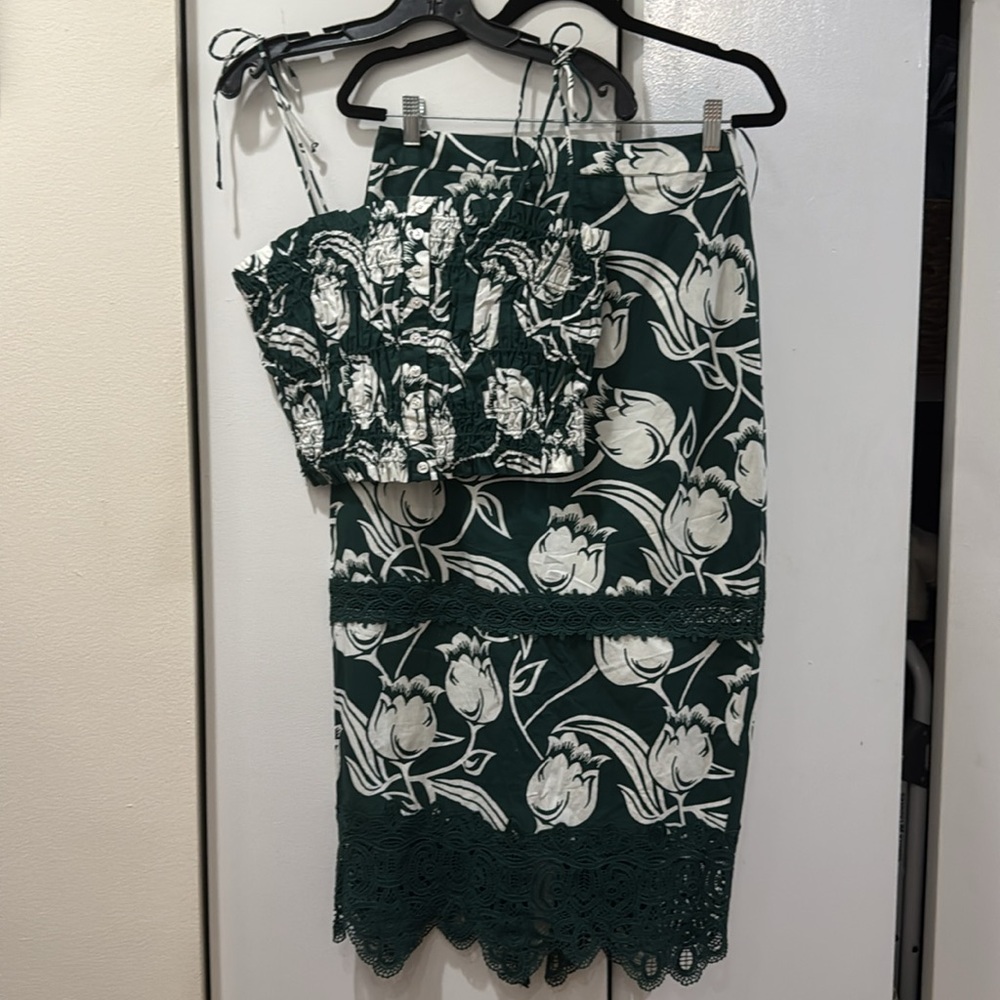 ONE OF A KIND SAMPLE Eddy Floral Top & Skirt Cotton Poplin Set